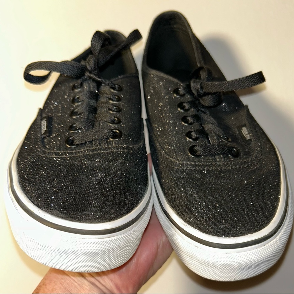 Authentic VANS Off the Wall Black Low Top Glitter Sneakers
